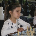 V120428 071